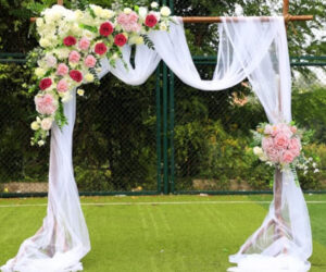 Curtain flowers decoration